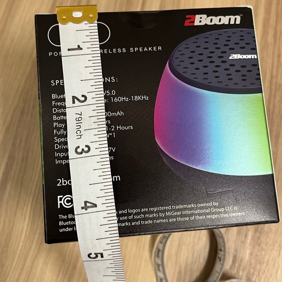 Bluetooth GLO Wireless Speaker. Portable, color changing, FM radio. Gift. NEW! - Picture 9 of 9